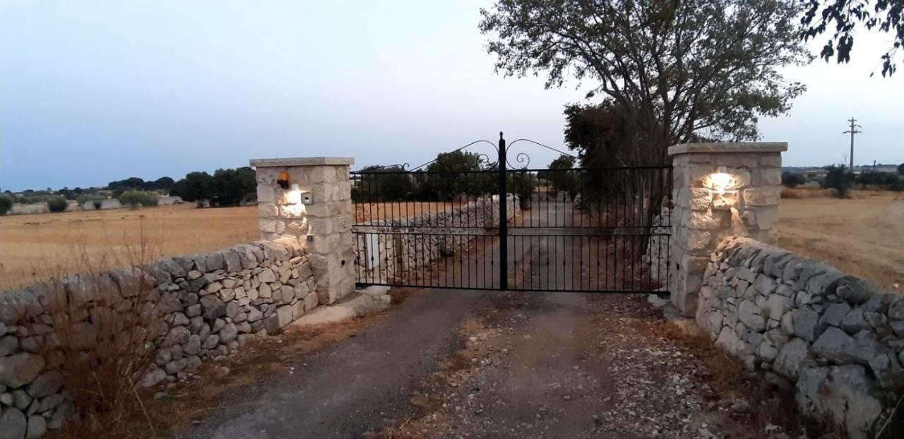 Agriturismo Fondo Paliemmu Modica Exteriör bild