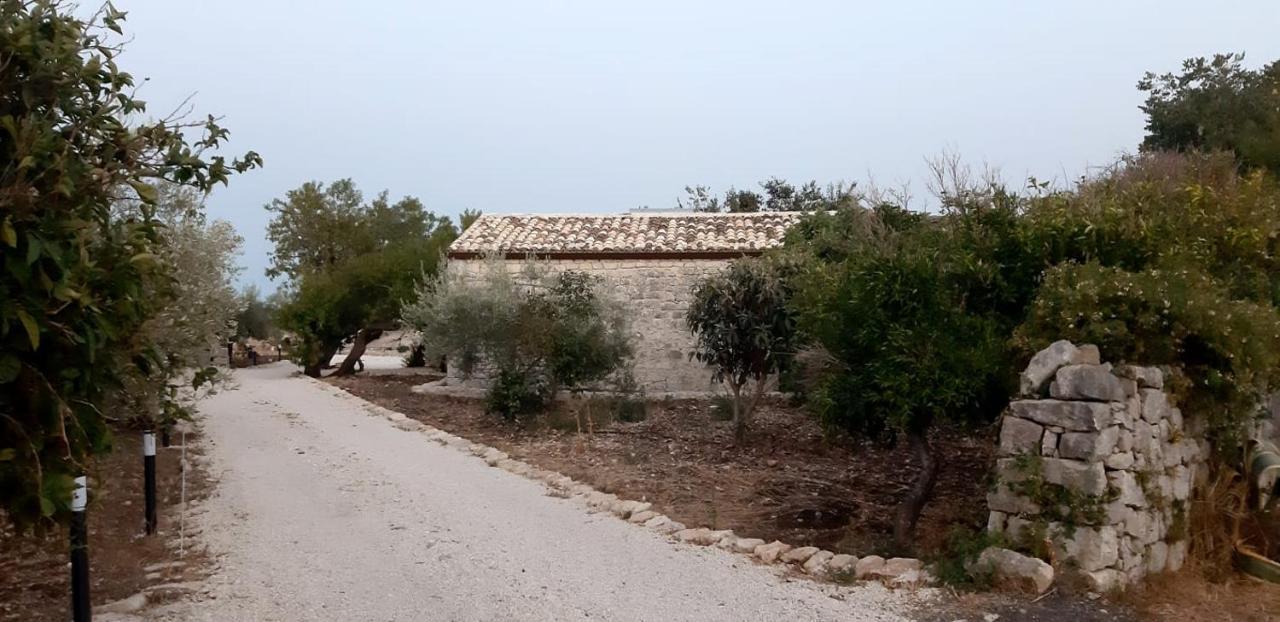 Agriturismo Fondo Paliemmu Modica Exteriör bild