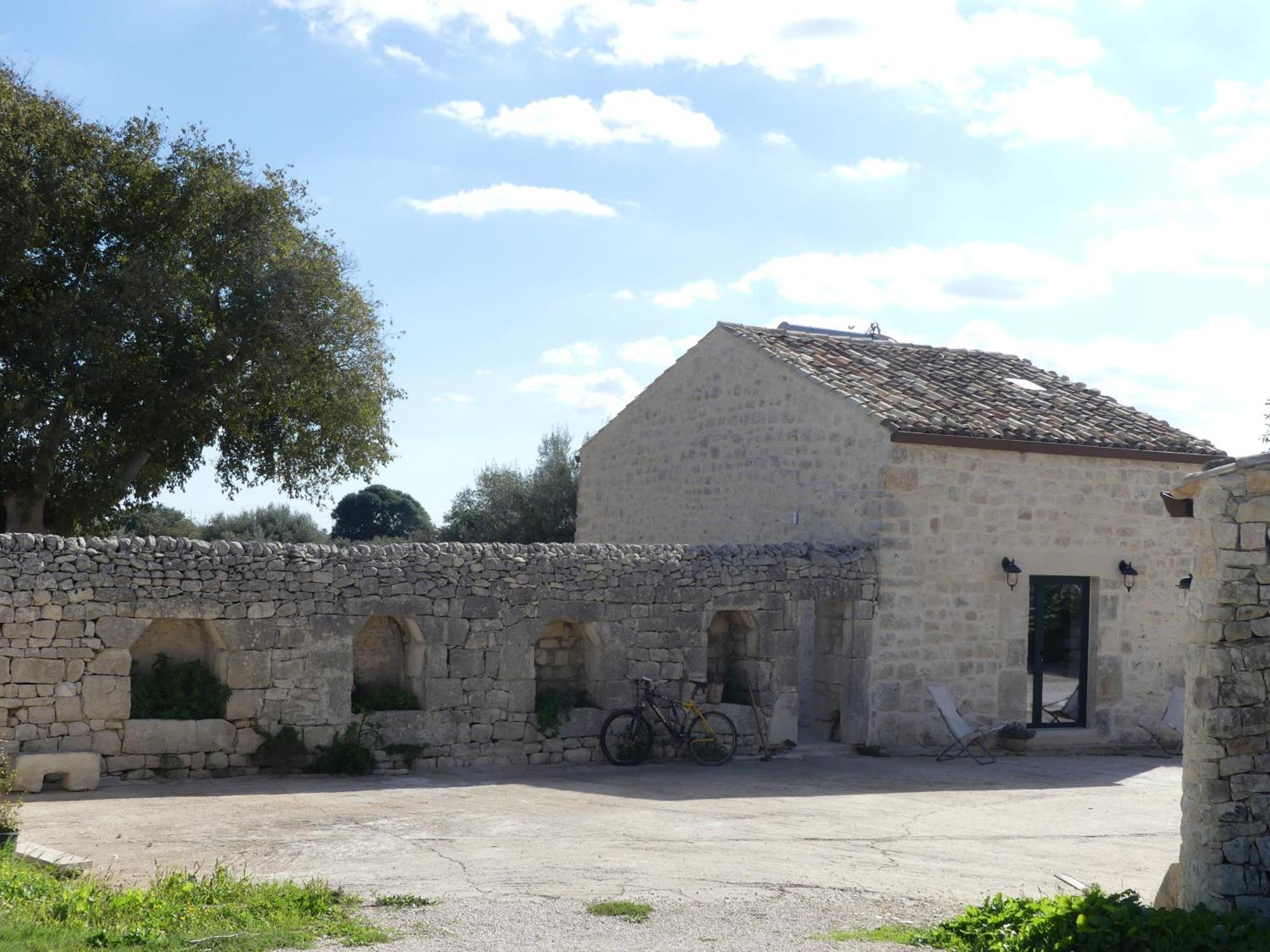 Agriturismo Fondo Paliemmu Modica Exteriör bild
