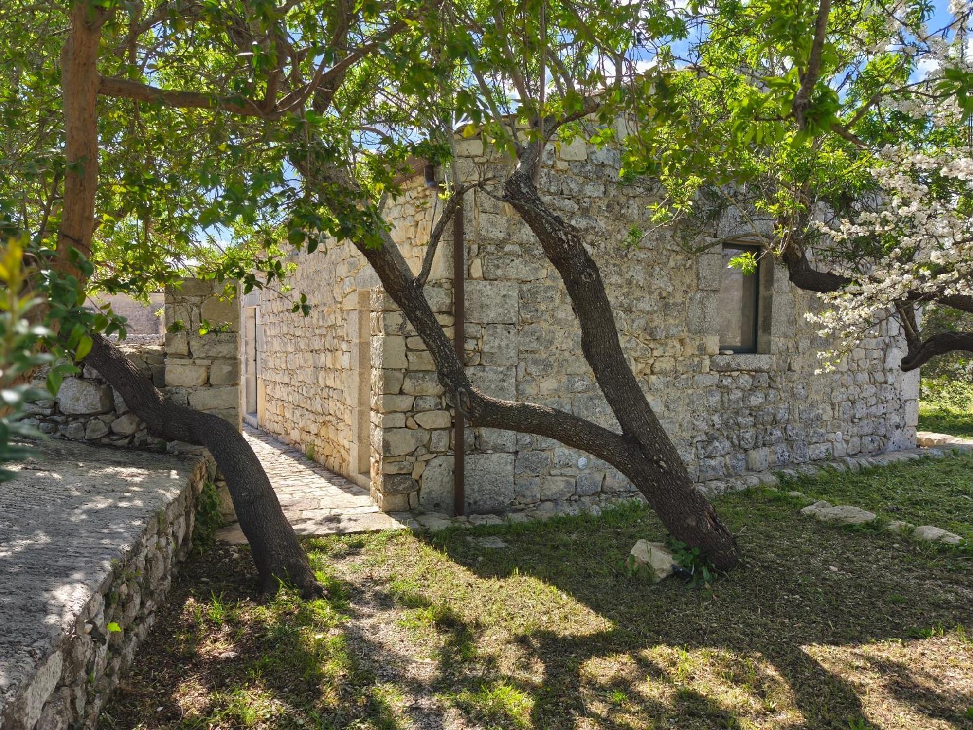 Agriturismo Fondo Paliemmu Modica Exteriör bild